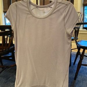 Lululemon size 8 workout shirt.